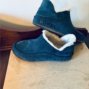 Sorel slippers
